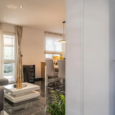 Apartament Jasenka Zavalatica